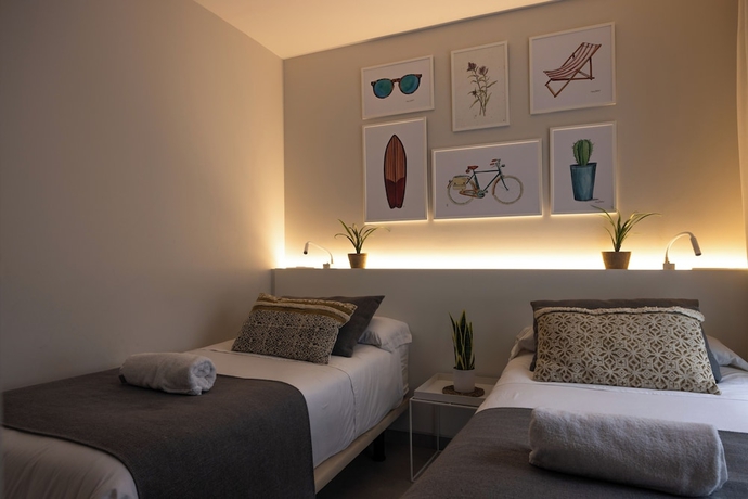 Imagen de la habitación del Hotel Puerta Real. Foto 6