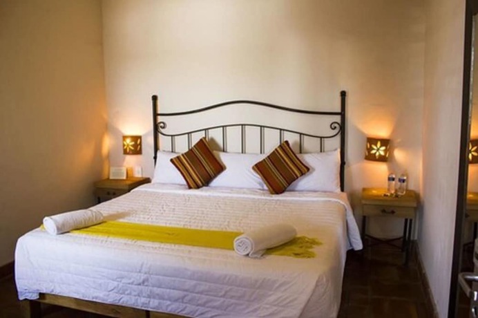 Imagen de la habitación del Hotel Puerta San Pedro. Foto 10