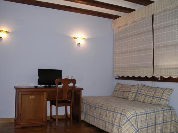 Imagen general del Hotel Puerta Sepúlveda. Foto 7