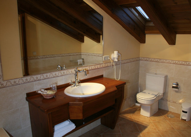 Imagen general del Hotel Puerta Sepúlveda. Foto 10