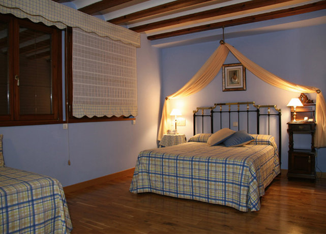 Imagen general del Hotel Puerta Sepúlveda. Foto 12