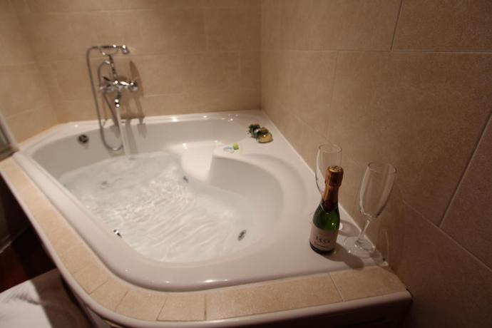 Imagen general del Hotel Puerta Sepúlveda. Foto 18