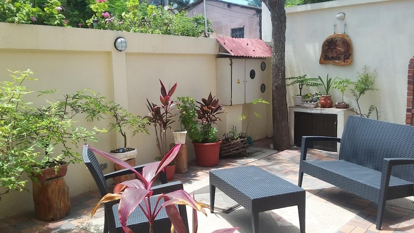 Imagen de la habitación del Hotel Puerta Sol Inn. Foto 13