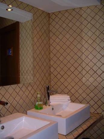 Imagen general del Hotel Puerta Terrer. Foto 9