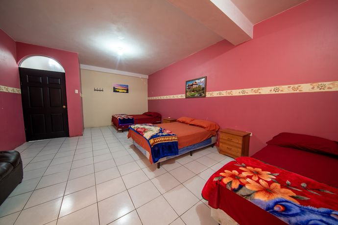 Imagen de la habitación del Hotel Puerta al Cielo. Foto 11