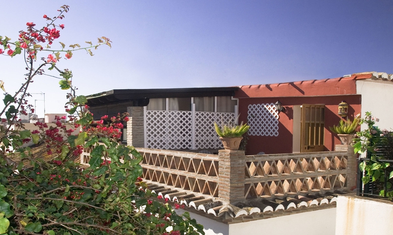 Imagen de la habitación del Hotel Puerta de Aduares. Foto 2