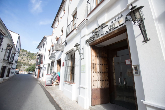 Imagen general del Hotel Puerta de la Villa. Foto 2