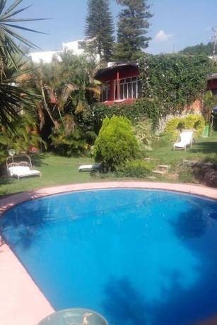 Imagen de la piscina del Hotel Puerta del Cielo. Foto 12