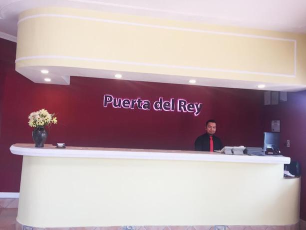 Imagen de los interiores del Hotel Puerta del Rey. Foto 9