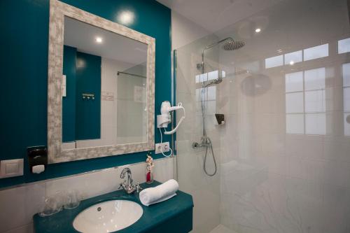 Imagen de la habitación del Hotel Puerta del Sol, Vigo. Foto 8