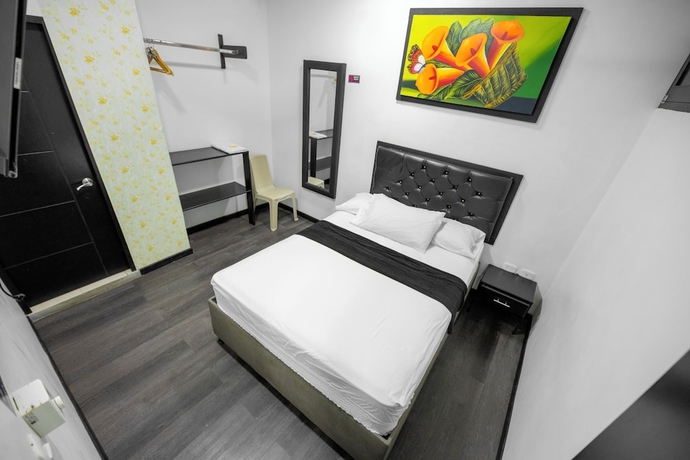 Imagen de la habitación del Hotel Puerta del Sol de Uraba. Foto 2