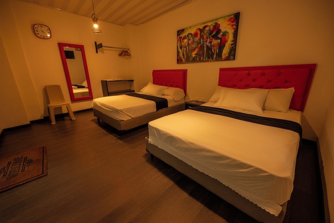 Imagen de la habitación del Hotel Puerta del Sol de Uraba. Foto 8
