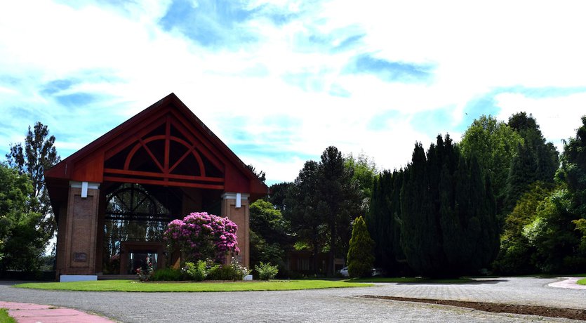 Imagen de los exteriores del Hotel Puerta del Sur. Foto 11