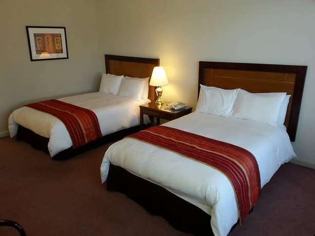 Imagen de la habitación del Hotel Puerta del Sur. Foto 8