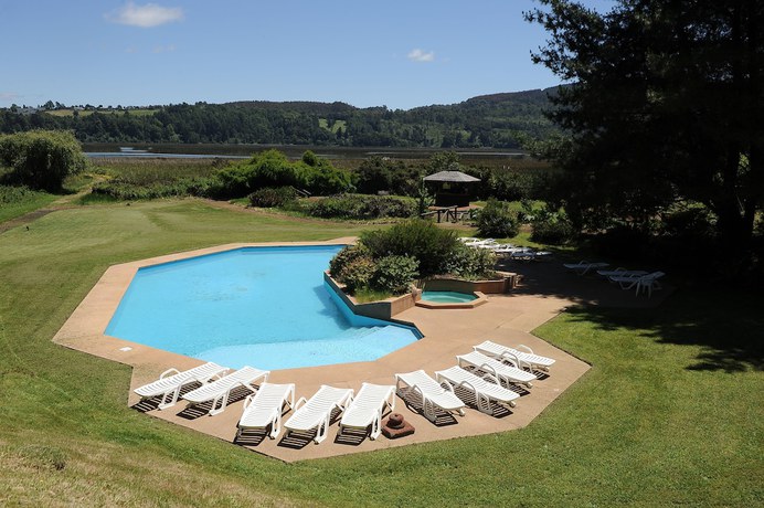 Imagen de la piscina del Hotel Puerta del Sur. Foto 20