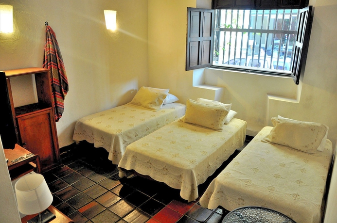 Imagen de la habitación del Hotel Puertas De Cartagena. Foto 4