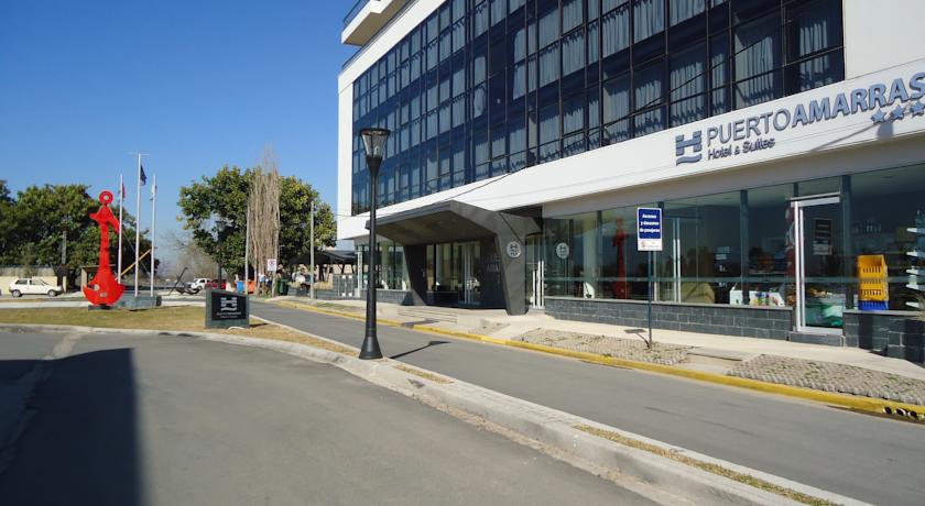 Imagen general del Hotel Puerto Amarras. Foto 10