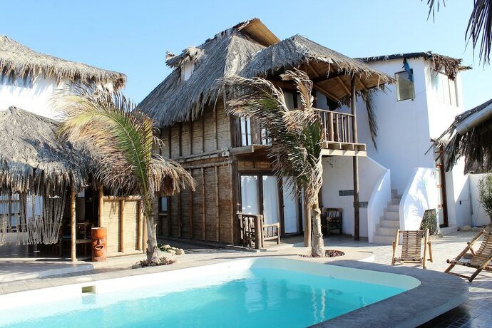 Imagen general del Hotel Puerto Antiguo. Foto 5