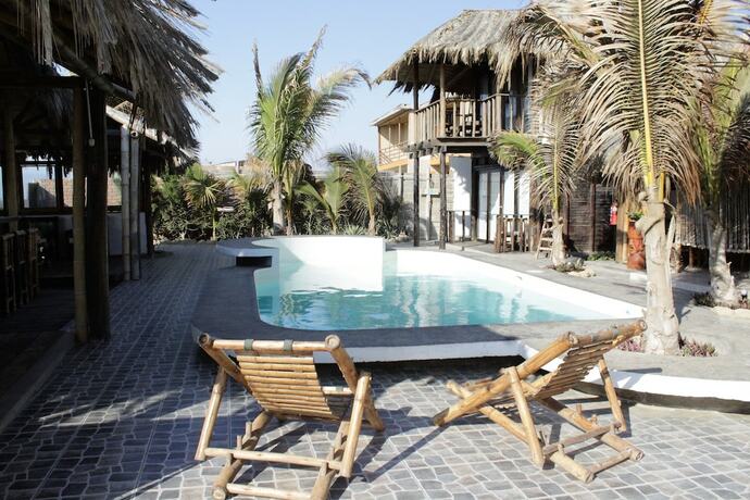 Imagen general del Hotel Puerto Antiguo. Foto 14