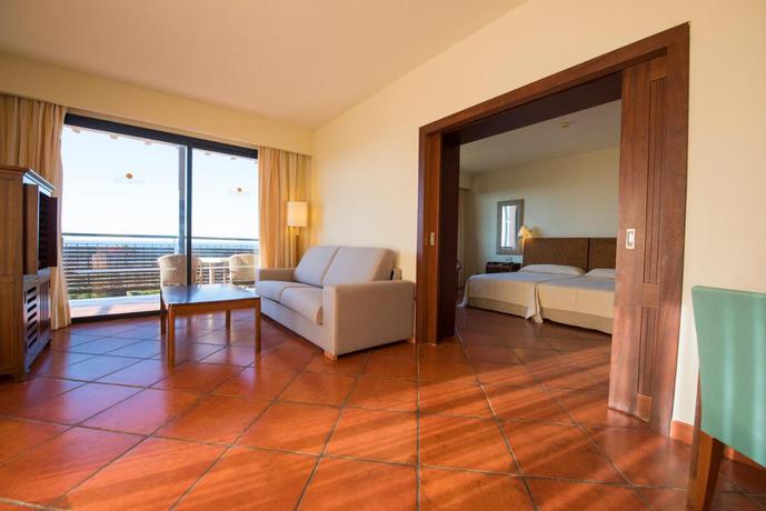 Imagen de la habitación del Hotel Puerto Antilla Grand. Foto 7