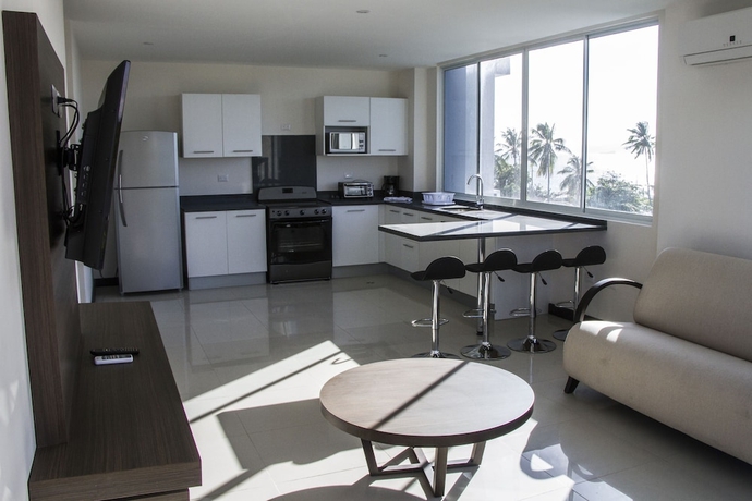 Imagen de la habitación del Hotel Puerto Azul Boutique Resort and Marina. Foto 10