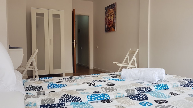 Imagen de la habitación del Hotel Puerto Azul. Foto 17