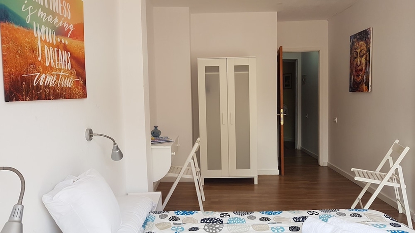 Imagen de la habitación del Hotel Puerto Azul. Foto 19