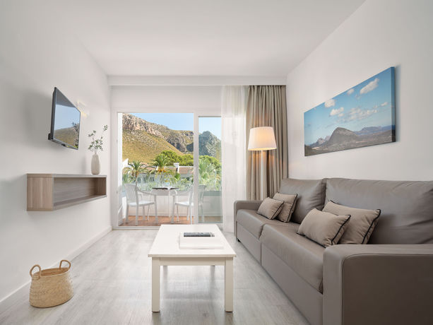 Imagen general del Hotel Puerto Azul Suite. Foto 6