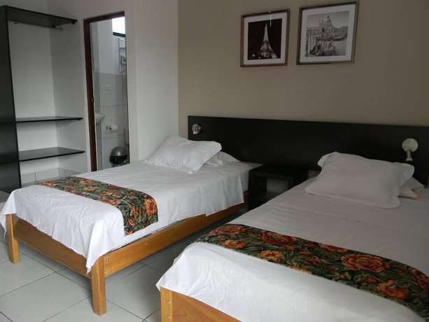 Imagen de la habitación del Hotel Puerto Azul Tarapoto. Foto 2