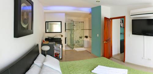 Imagen de la habitación del Hotel Puerto Bahía. Foto 6