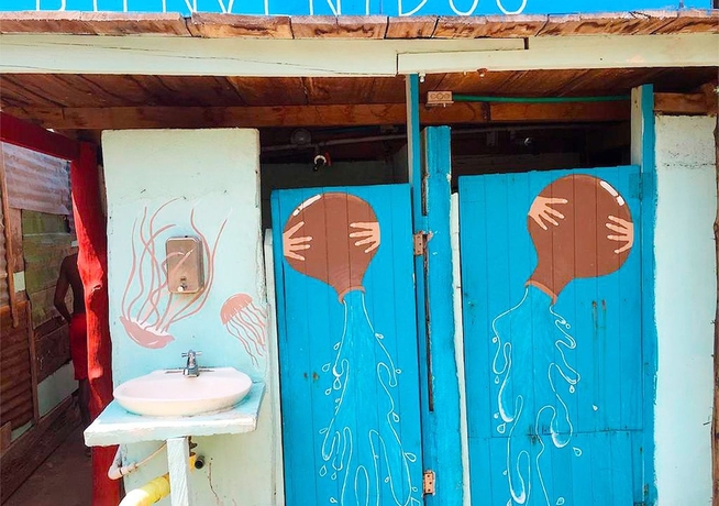 Imagen de la habitación del Hotel Puerto Caracol Isla M&uacute;cura. Foto 13