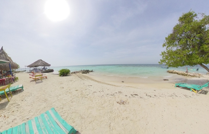 Imagen de los exteriores del Hotel Puerto Caracol Isla M&uacute;cura. Foto 15