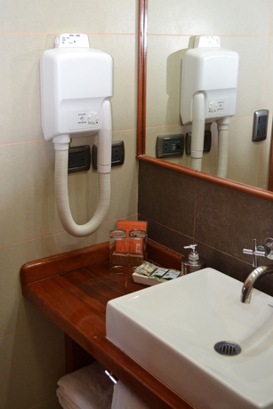 Imagen de la habitación del Hotel Puerto Chico. Foto 7