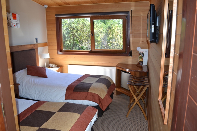 Imagen de la habitación del Hotel Puerto Chico. Foto 10