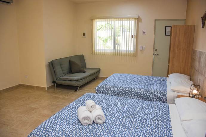 Imagen de la habitación del Hotel Puerto Corcho. Foto 16
