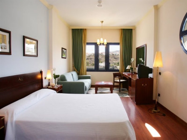 Imagen general del Hotel Puerto De Las Nieves. Foto 7