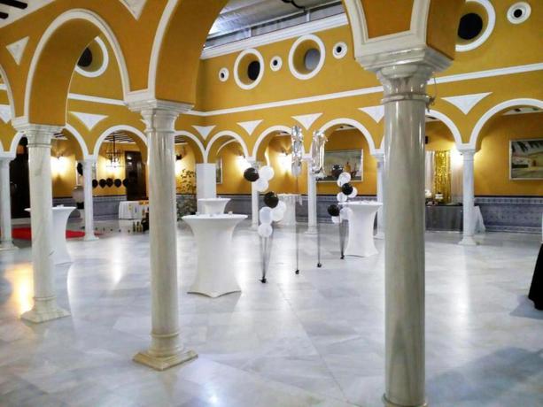 Imagen de los interiores del Hotel Puerto De Palos. Foto 7