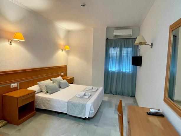 Imagen de la habitación del Hotel Puerto De Palos, Palos de la Frontera. Foto 6