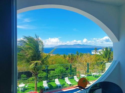 Imagen general del Hotel Puerto Galera Seaview Resort. Foto 5
