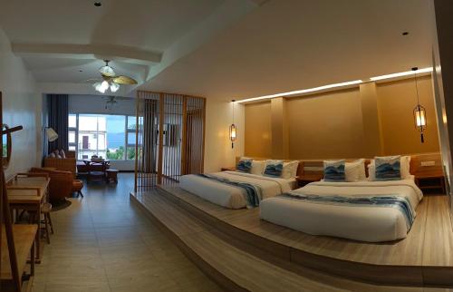 Imagen general del Hotel Puerto Galera Seaview Resort. Foto 7