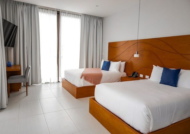 Imagen general del Hotel Puerto Libre Cozumel. Foto 9