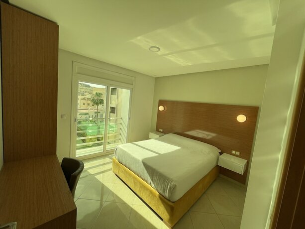 Imagen general del Hotel Puerto Marino. Foto 10