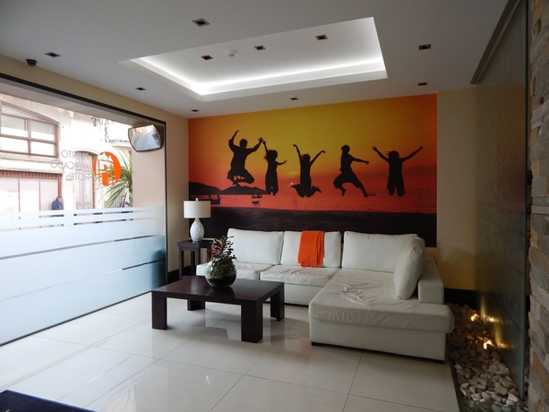 Imagen de los interiores del Hotel Puerto Mercado. Foto 13