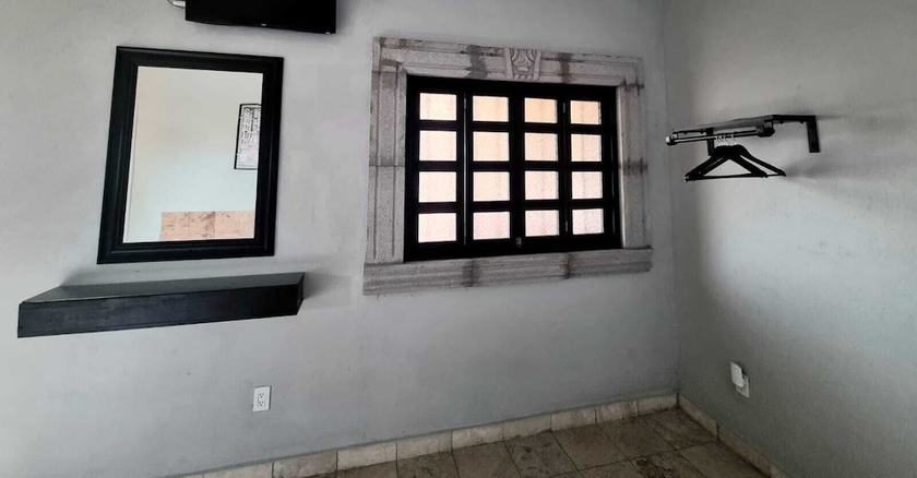 Imagen de la habitación del Hotel Puerto Morelos Cuernavaca. Foto 2