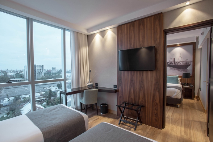 Imagen de la habitación del Hotel Puerto Norte Design. Foto 5