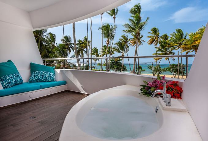 Imagen de la habitación del Hotel Puerto Plaza Las Terrenas. Foto 8