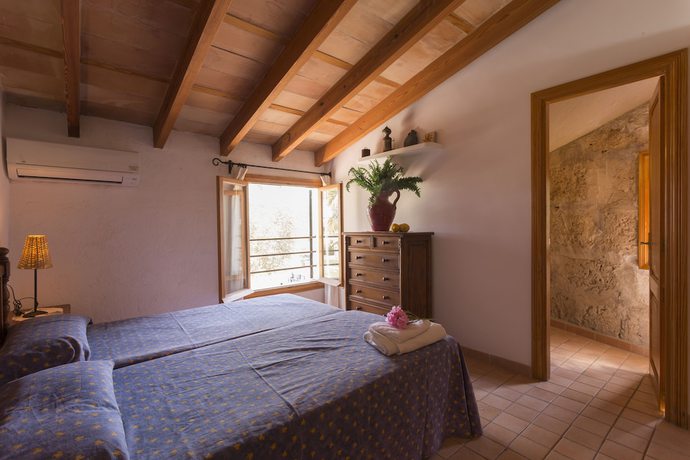 Imagen de la habitación del Hotel Puerto Pollensa Villas and Apartments. Foto 14