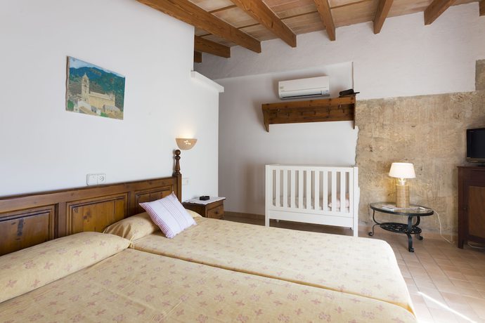 Imagen de la habitación del Hotel Puerto Pollensa Villas and Apartments. Foto 20
