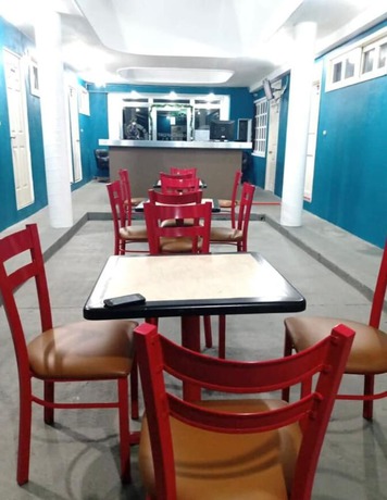 Imagen del bar/restaurante del Hotel Puerto Real. Foto 3