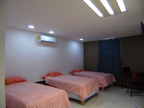 Imagen de la habitación del Hotel Puerto Real. Foto 10